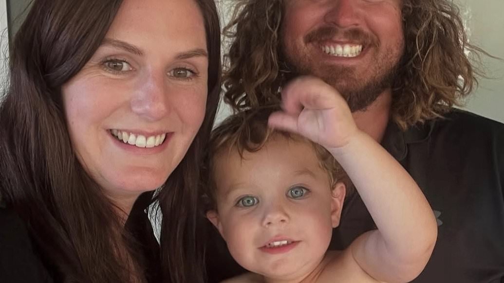 How a hero border collie named Archie saved a pregnant mum and her two-year-old son from a freak accident