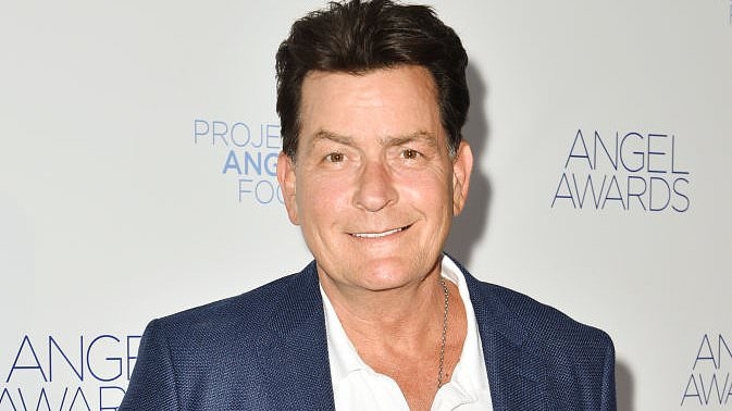 Charlie Sheen's co-star makes astonishing claim about President Trump as he calls them both 'addicts'