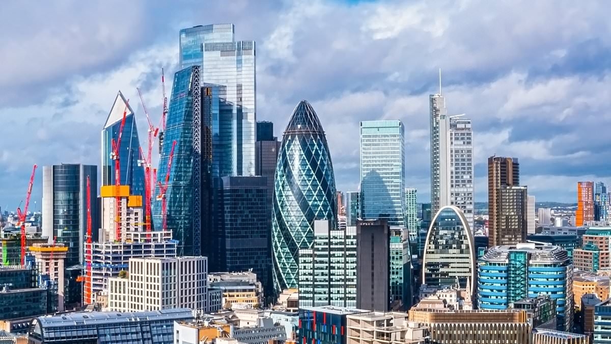 Investing in retail and corporate bonds: How to tap firms direct or invest in funds