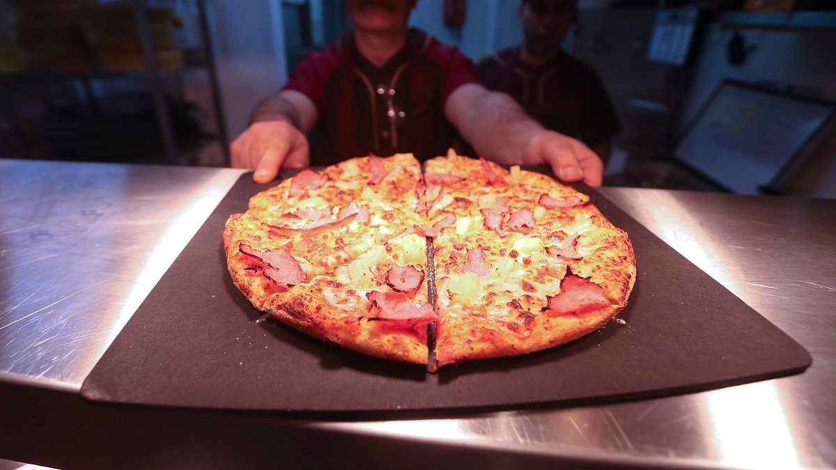 Beloved Italian restaurant chain abruptly shuts 30% of locations
