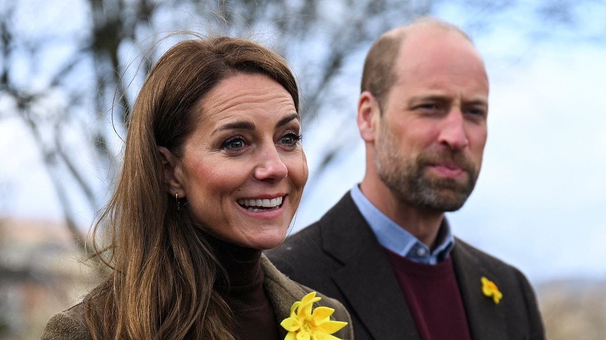 EXCLUSIVE Prince William and Kate Middleton return to Isle of Mull on their wedding anniversary - 20 years after they first visited beautiful Scottish island as university students in love