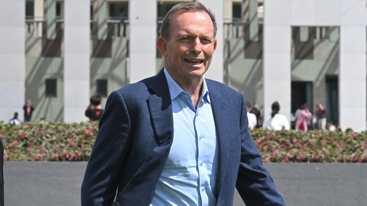 Tony Abbott says what many Aussies are thinking about 'Welcome to Country' ceremonies