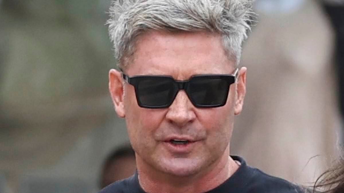 Michael Clarke's girlfriend Arabella Sherborne suffers an embarrassing wardrobe malfunction as she goes braless in a bodysuit and reveals all during date with cricketer