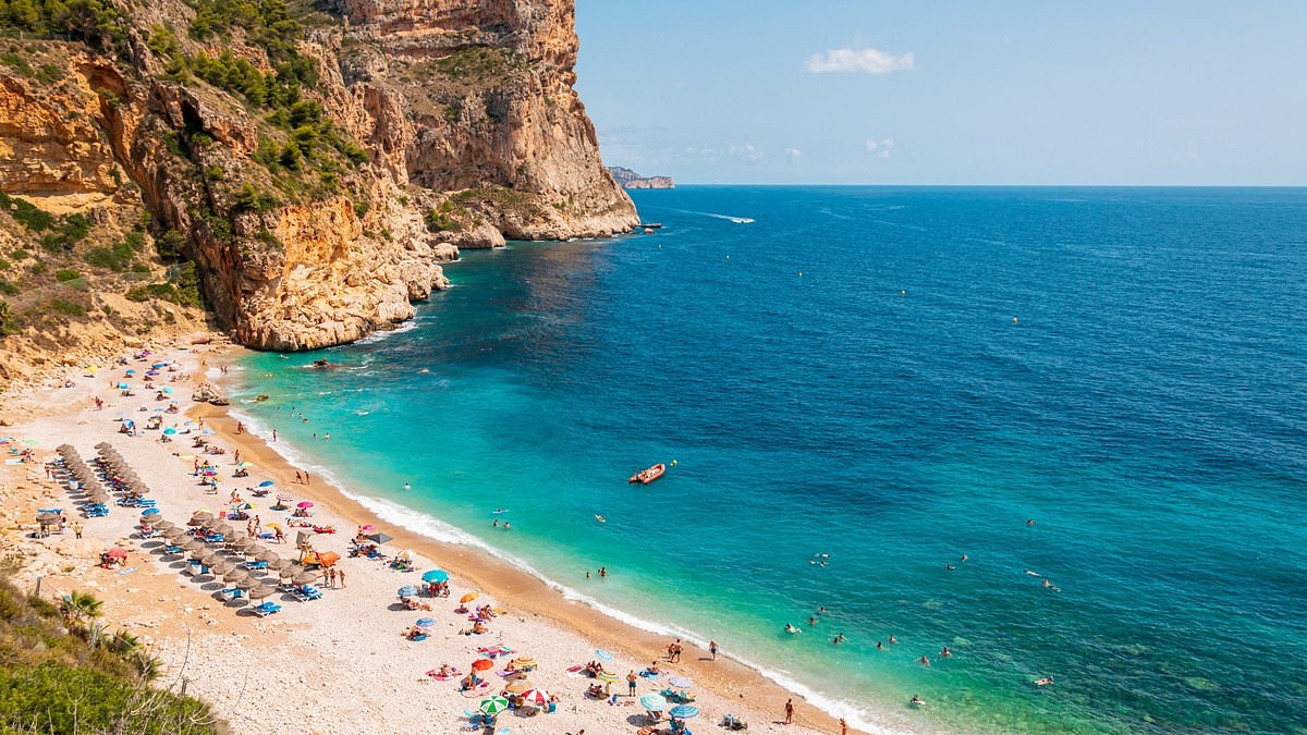 The cheapest holiday destinations to fly to from seven major UK cities revealed