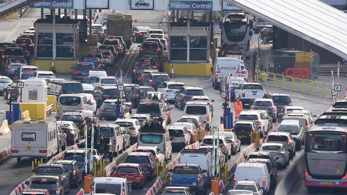 EXCLUSIVE Revealed: Map shows worst traffic hotspots for May bank holiday as Brits brace for double whammy of chaos on the roads and rails