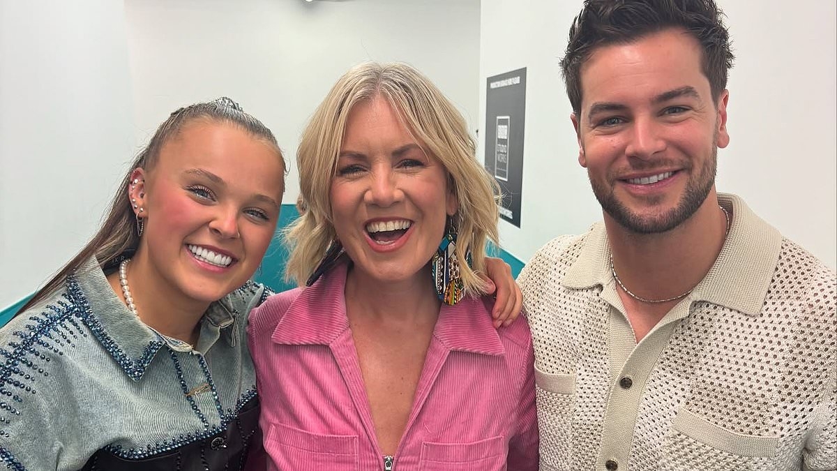MAFS star Lucinda Light slammed for supporting JoJo Siwa and Chris Hughes after Dance Moms star brutally dumped her Aussie girlfriend