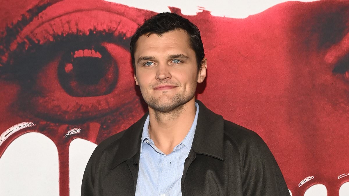 BREAKING NEWS Jack Nicholson's son Ray has lost his dog as pals Paris Hilton and Hailey Bieber join search for missing pooch