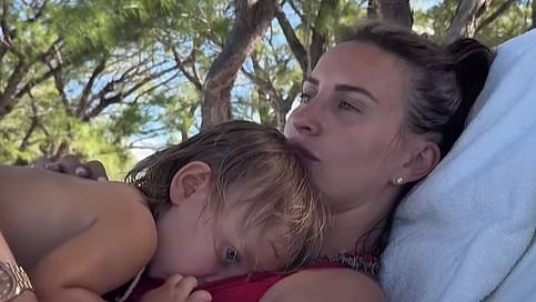 Ferne McCann divides opinion as she breastfeeds daughter Finty, 21 months, on holiday after 'struggling to say no'