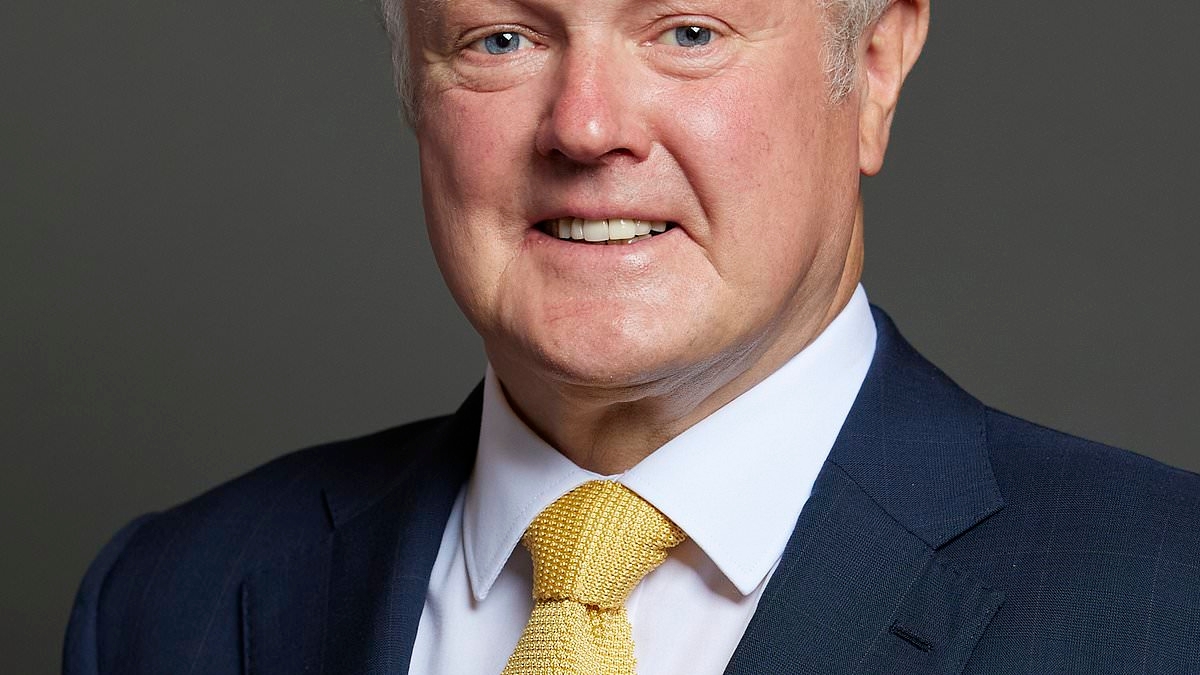 Rocketing dud Sir Keir did well to answer the most boring man in Parliament, writes QUENTIN LETTS