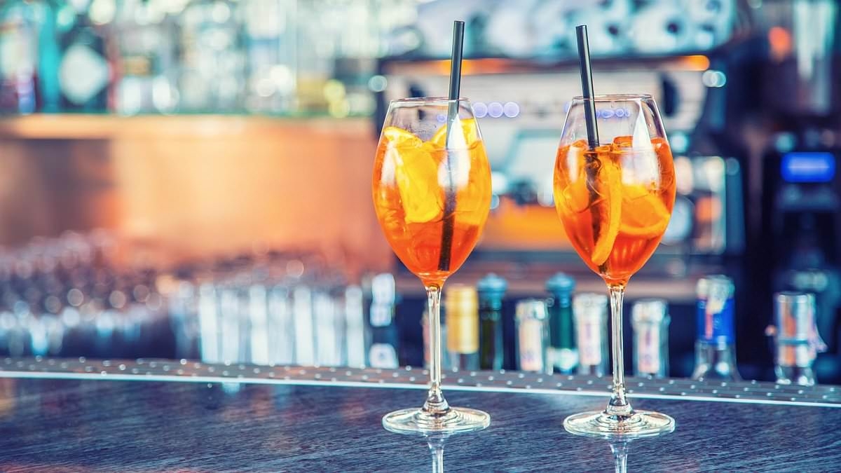 Scientists confirm that people really do get drunker in the summer than winter