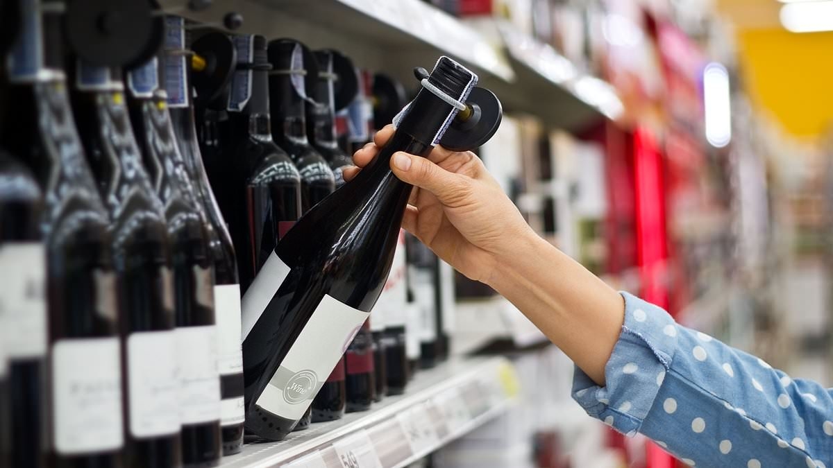 Outrage over 'automatic' price rises plan to punish Scots drinkers even more