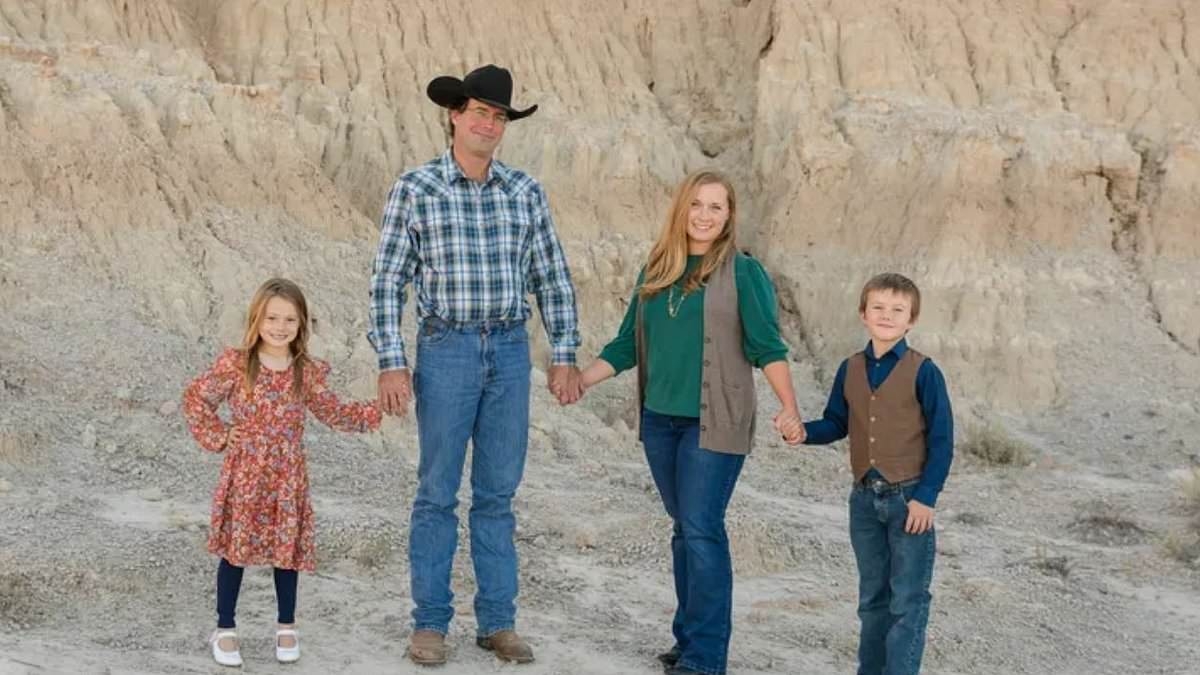 Trump helps save stunning Yellowstone-style ranch after Biden accused owners of STEALING government land