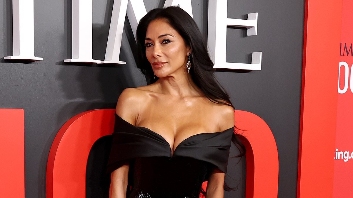 Nicole Scherzinger shocks fans with her 'natural' face at age 46
