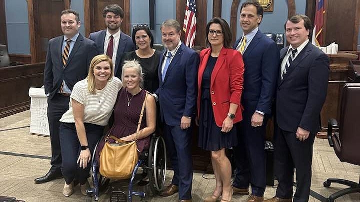 Georgia Teacher, 28, collapsed at home... then woke up with no legs. Now she has won $70 million