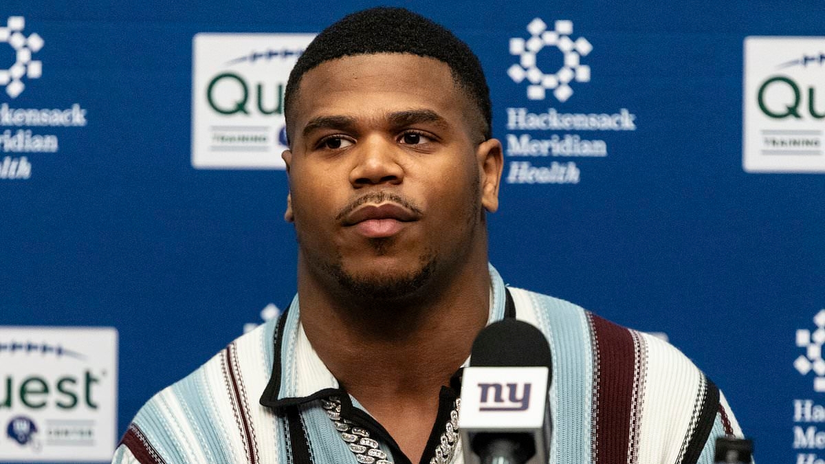 Rob Gronkowski and Julian Edelman slam Giants rookie Abdul Carter for asking to wear legend's retired number