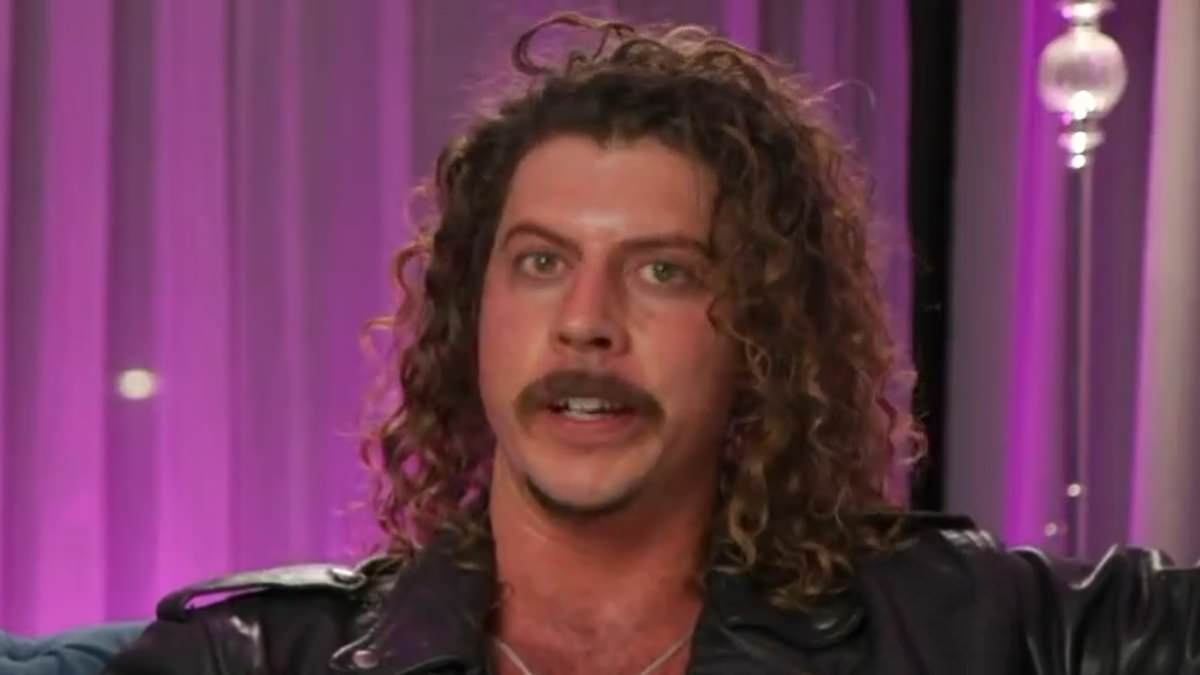 Abbie Chatfield's boyfriend and Peking Duk frontman Adam Hyde shares VERY harsh message for Peter Dutton live on stage at wild gig