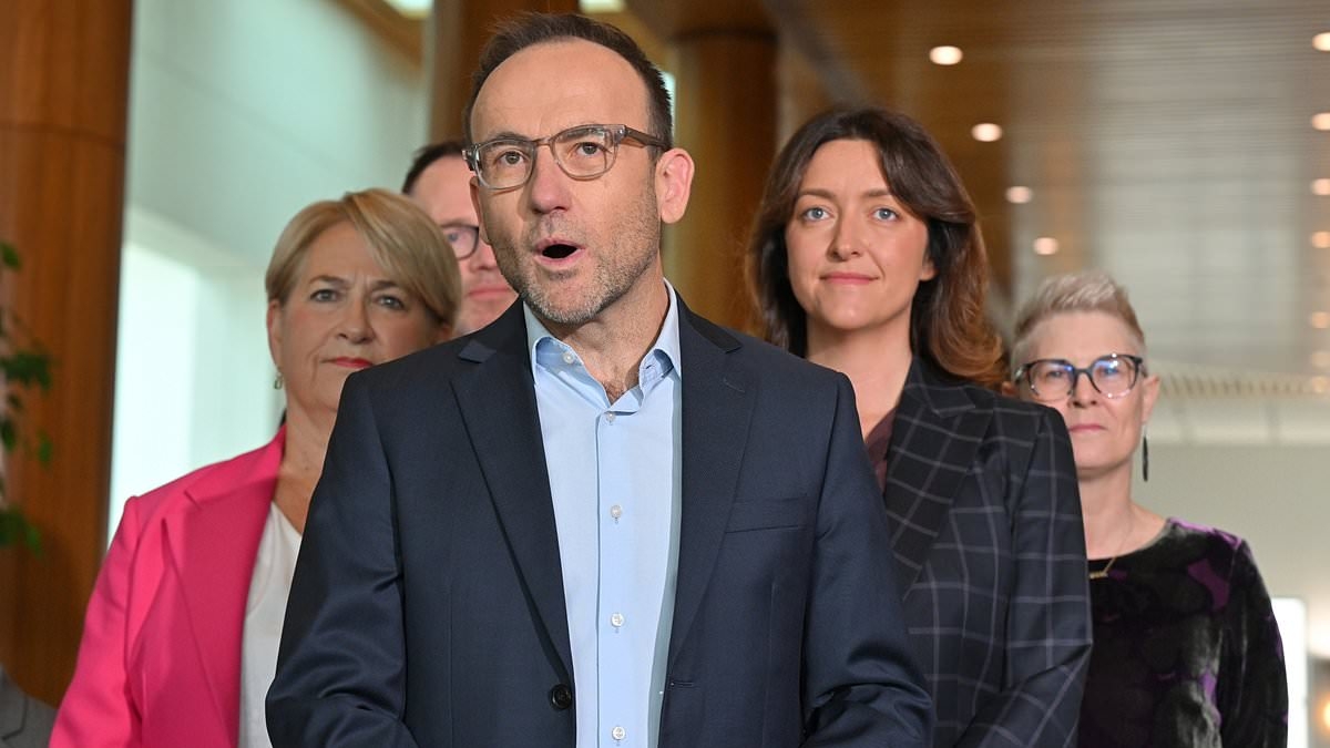 BREAKING NEWS Major setback for the Greens as Adam Bandt falls behind in the vote count once again - and how he could lose his seat in parliament