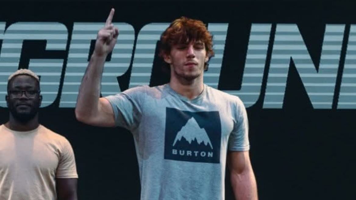 Rising Aussie cage fighters aged 21 and 22 are mourned after dying in horror car crash