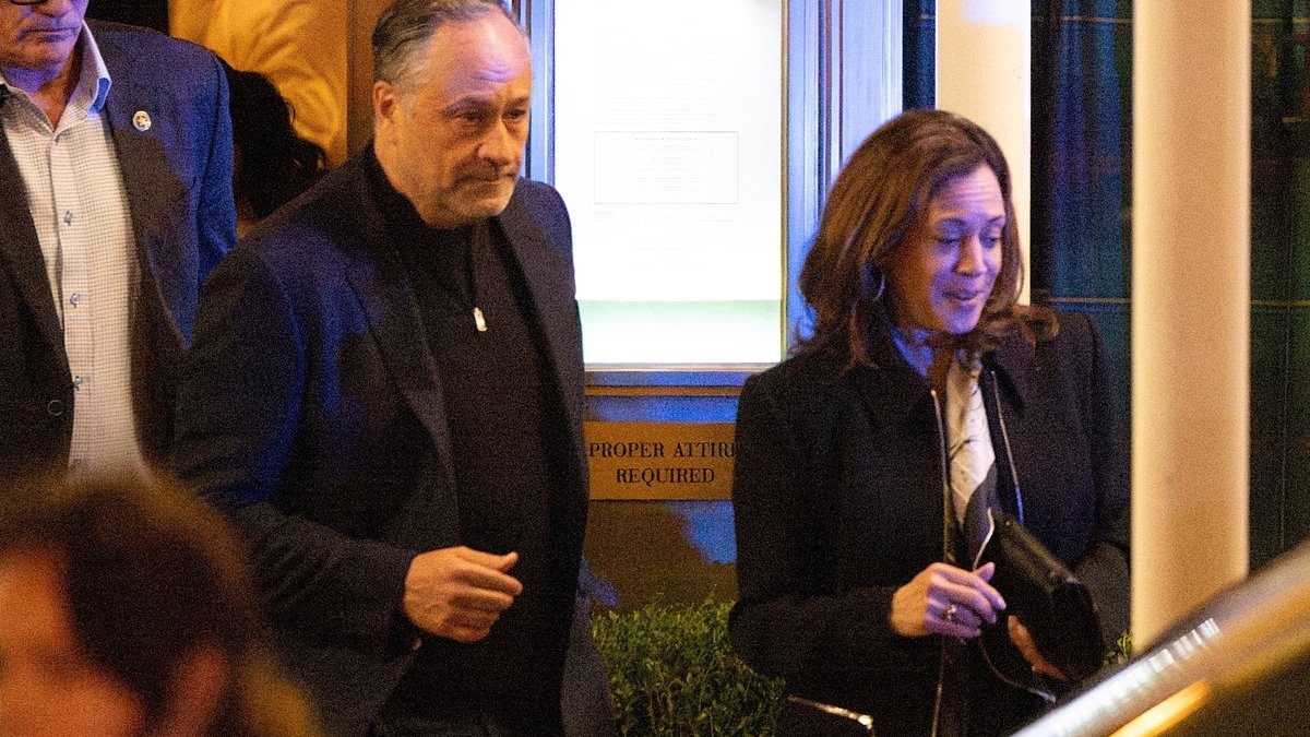 Kamala Harris takes 25 taxpayer-funded bodyguards to ritzy NYC bar after trashing Trump over economy