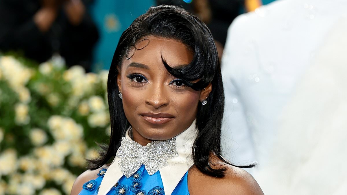 Simone Biles and Jonathan Owens' bizarre Met Gala outfits divide opinion