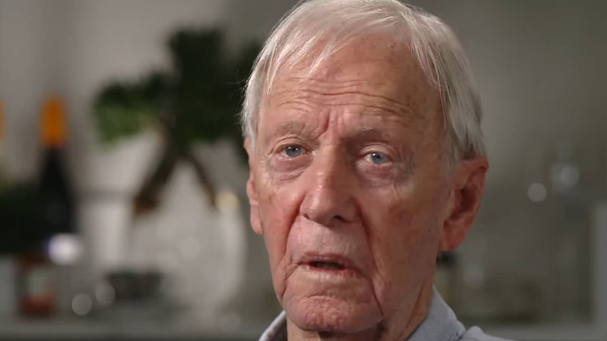 Crocodile Dundee star Paul Hogan calls his troubled son Chance 'a terrible person'