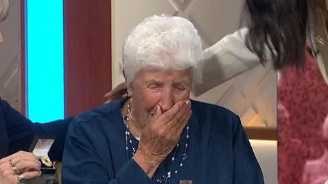 Ranvir Singh forced to step in and comfort ITV guest, 94, as she bursts into tears live on Lorraine