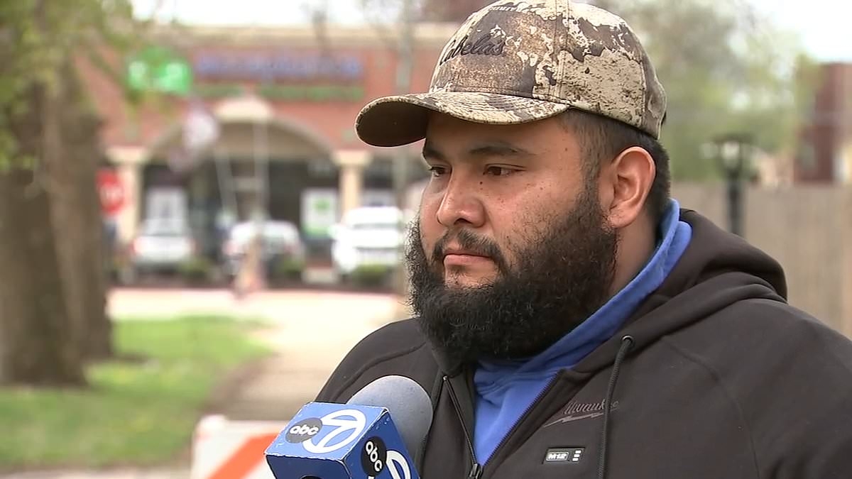 Fed-up Chicago resident gives entitled squatters who refused to leave his house a dose of their own medicine