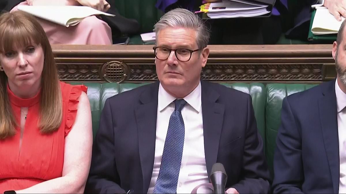 Labour MPs warn winter fuel could be Starmer's 'Poll Tax moment' as panic grows over Reform 'working class insurrection'