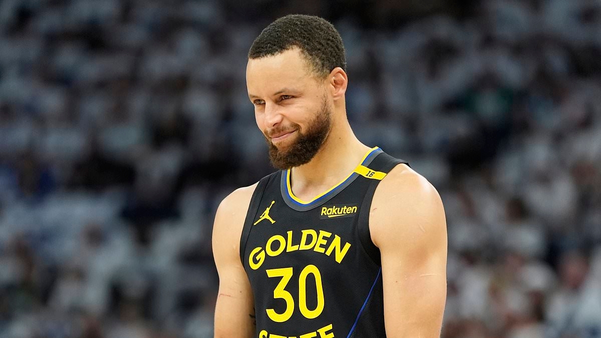 Warriors issue Steph Curry health update after suffering hamstring injury in Timberwolves playoff game