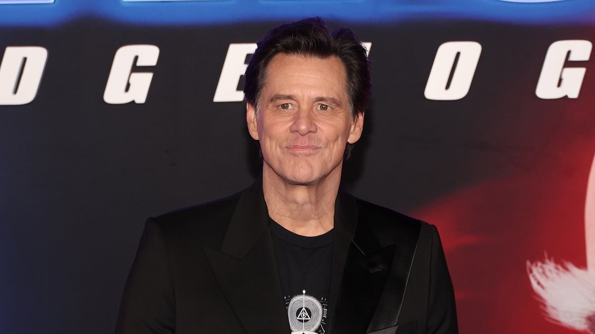 Jim Carrey slashes $10M off LA home bid after admitting: 'I need the money'