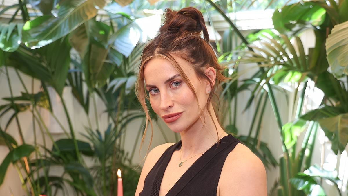 Ferne McCann reveals she experienced suicidal thoughts during depression battle that began while she was filming The Only Way Is Essex