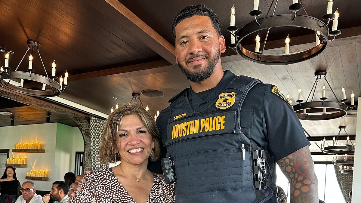 Handsome Houston police officer becomes internet sensation after saving choking woman using Heimlich maneuver