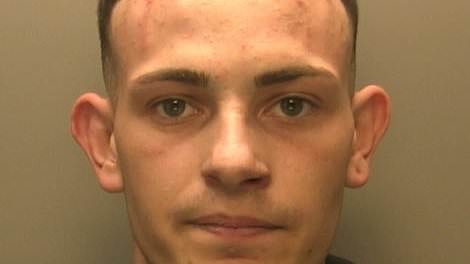 Dramatic moment jailhouse Romeo who had fling with prison nurse and phone sex with guard tries to flee police in a Mercedes - as he begins four years in jail