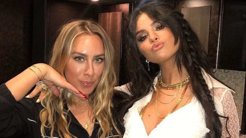 Selena Gomez shuts down Benny Blanco cheating rumors as she poses with OnlyFans star
