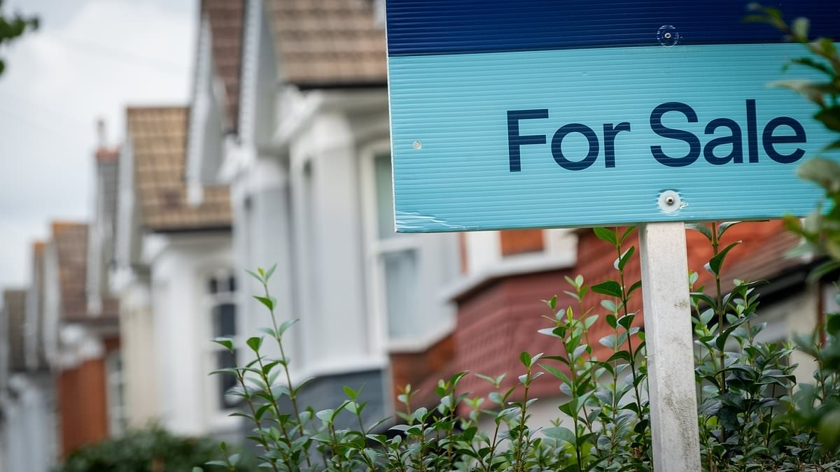 Rightmove on track as homebuyers shrug off economic upheaval