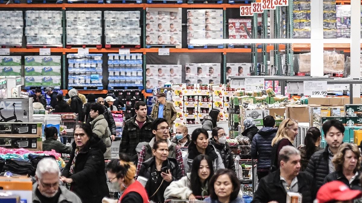 Die-hard Costco fans share members-only terms you MUST know to score the best deals