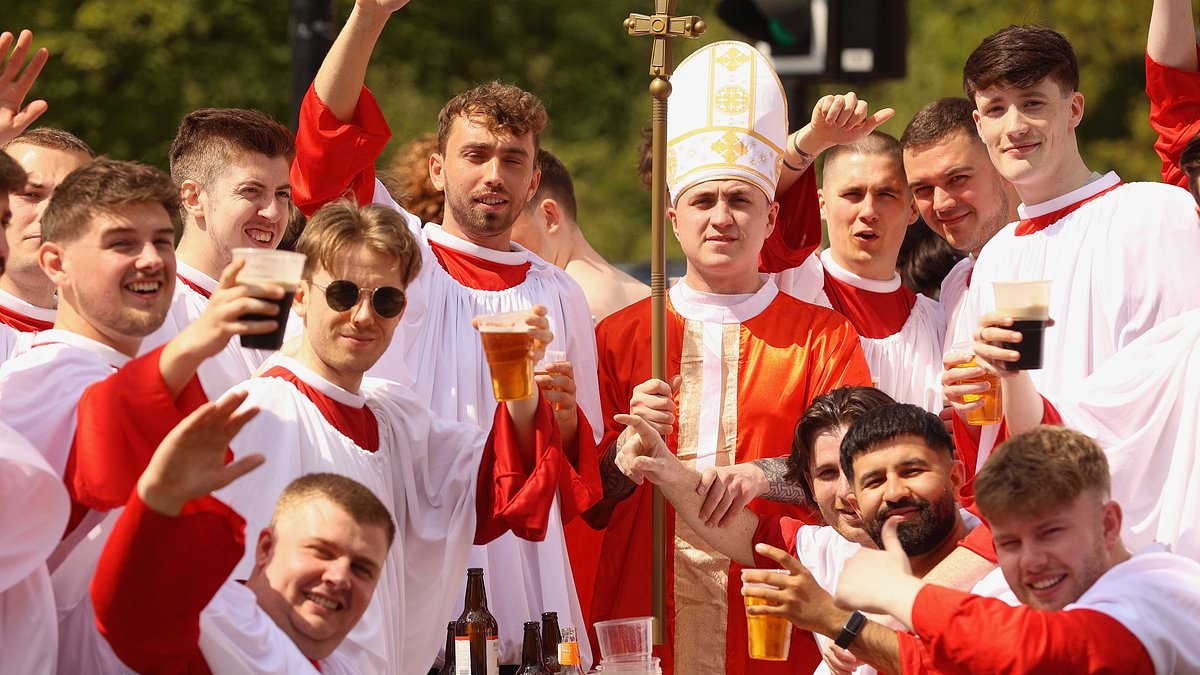 Beer we go! Otley Runners brave sizzling mini-heatwave to go on 19-pub booze crawl as Britain bathes in temperatures hotter than Ibiza