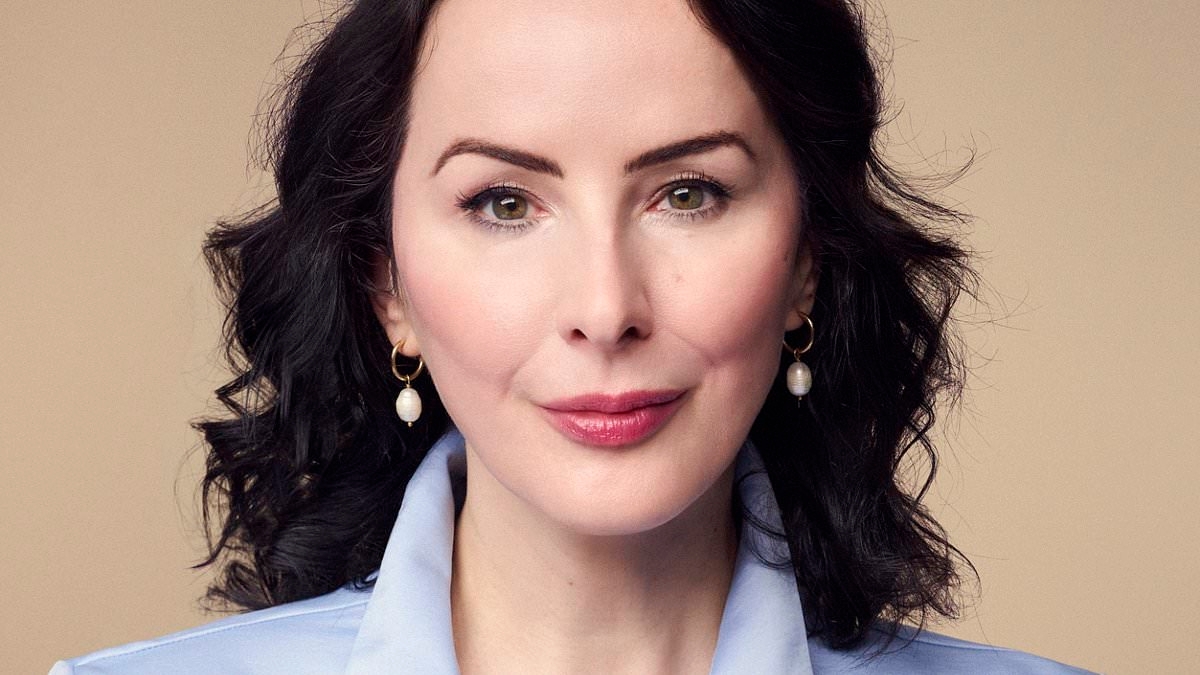 HANNAH BETTS: I'm a 54-year-old beauty expert. This is the £11 NYX anti-ageing must-have that will tighten your jawline and sharpen your cheekbones