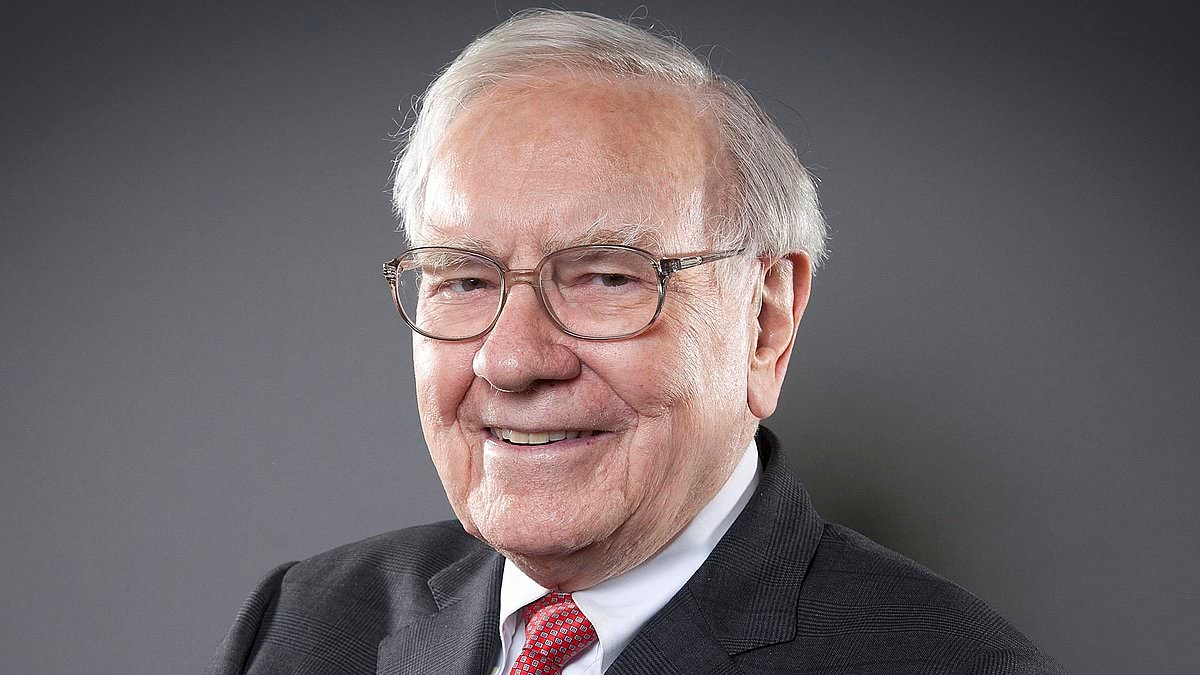 RUTH SUNDERLAND: If Donald Trump took a leaf out of Warren Buffett's book the world would be a better place