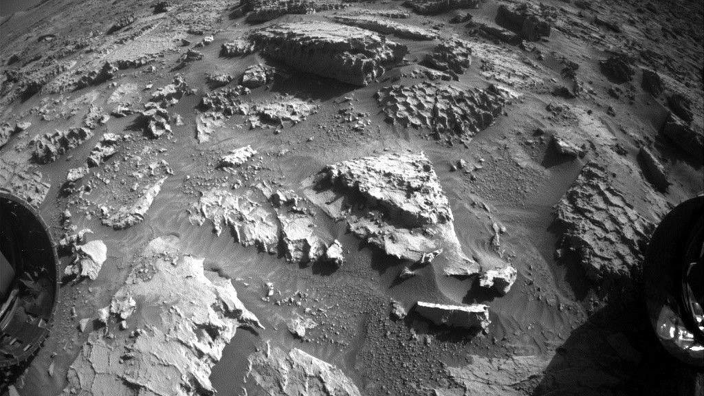 Scientists discover 'honey and waffle' structures on Mars