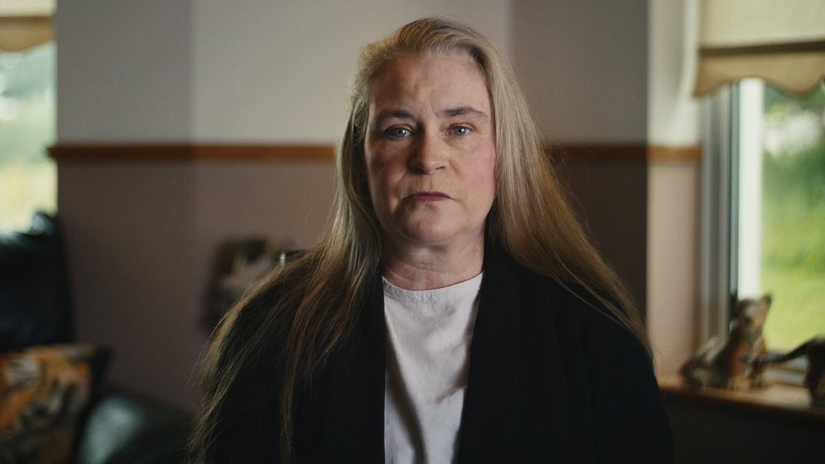 BREAKING NEWS Mother reveals chilling note she found exposing the fraudster who had been posing as a nanny to her three children - and the dark secret she'd been hiding