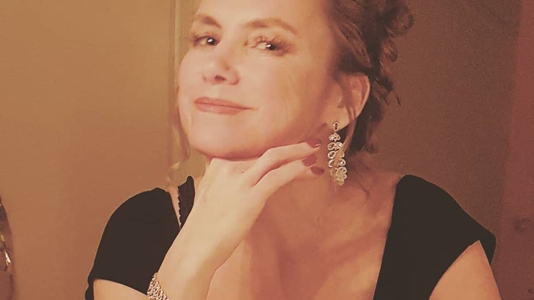 Iconic 90s dance music legend looks unrecognisable as she poses for stunning snaps over 20 years since she found fame