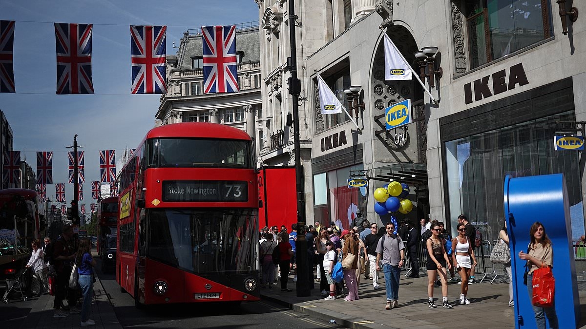 LIVE BUSINESS LIVE: Unemployment hits 4.5%; Retailers enjoy warm weather; Marston's returns to profit