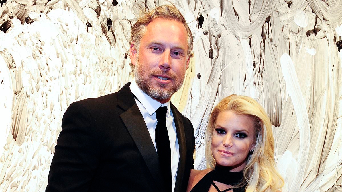 Jessica Simpson makes surprise cameo in Kim Kardashian legal drama All's Fair