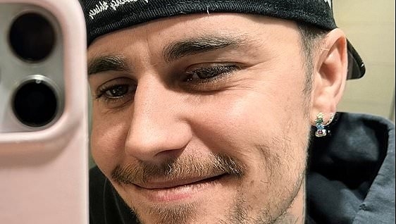 Justin Bieber posts then deletes bizarre rant after making public plea to wife over drug-themed product