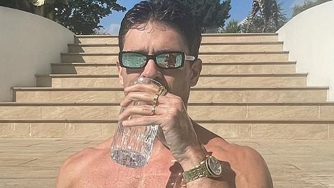 Joey Essex shows off his £2.2million, five bedroom mansion including his 'exclusive Essex beach club' pool and outdoor bar