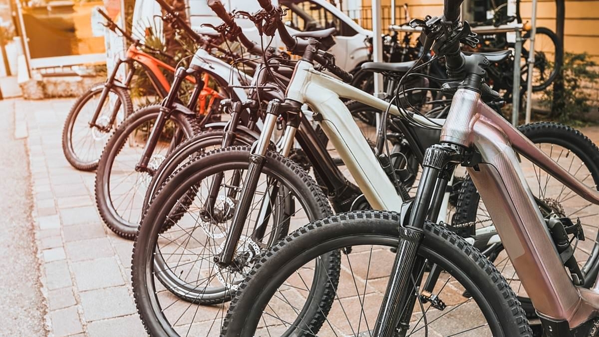 Urgent warning over dangerous e-bike battery linked to fires and explosions that is still on sale across the country