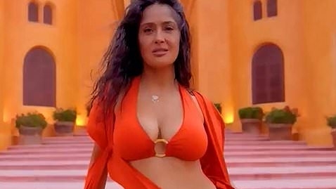 Salma Hayek, 58, says SI bikini shoot made her feel 'sexy' as Lauren Sanchez and Eva Mendes melt