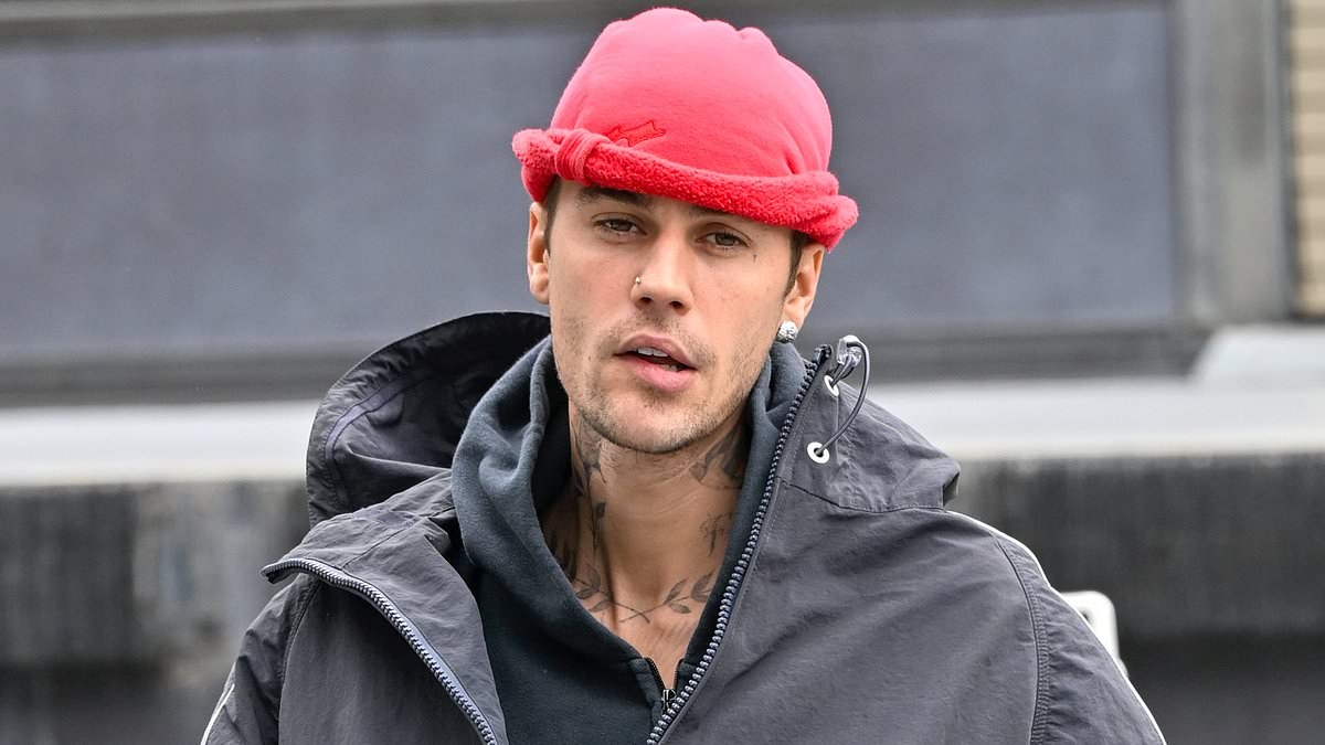 Shock claims emerge about Justin Bieber's split from his ex-manager who feuded with Taylor Swift