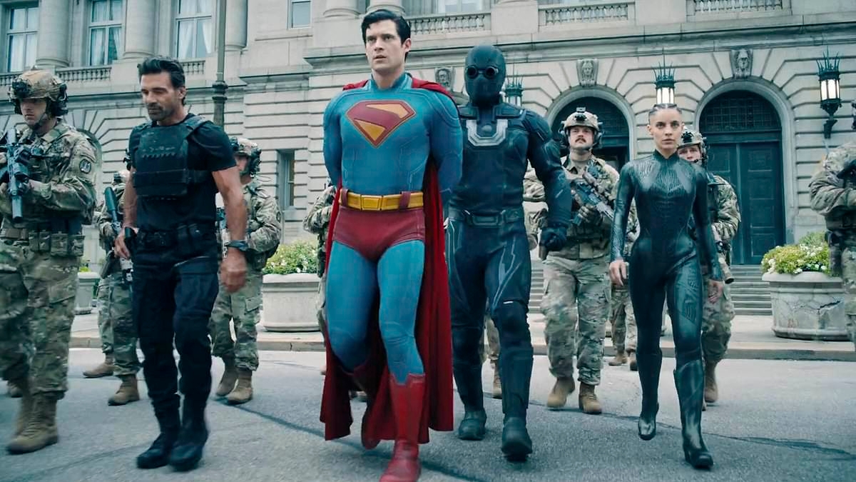 Superman fans all saying the same thing about new trailer and it has nothing to do with the action